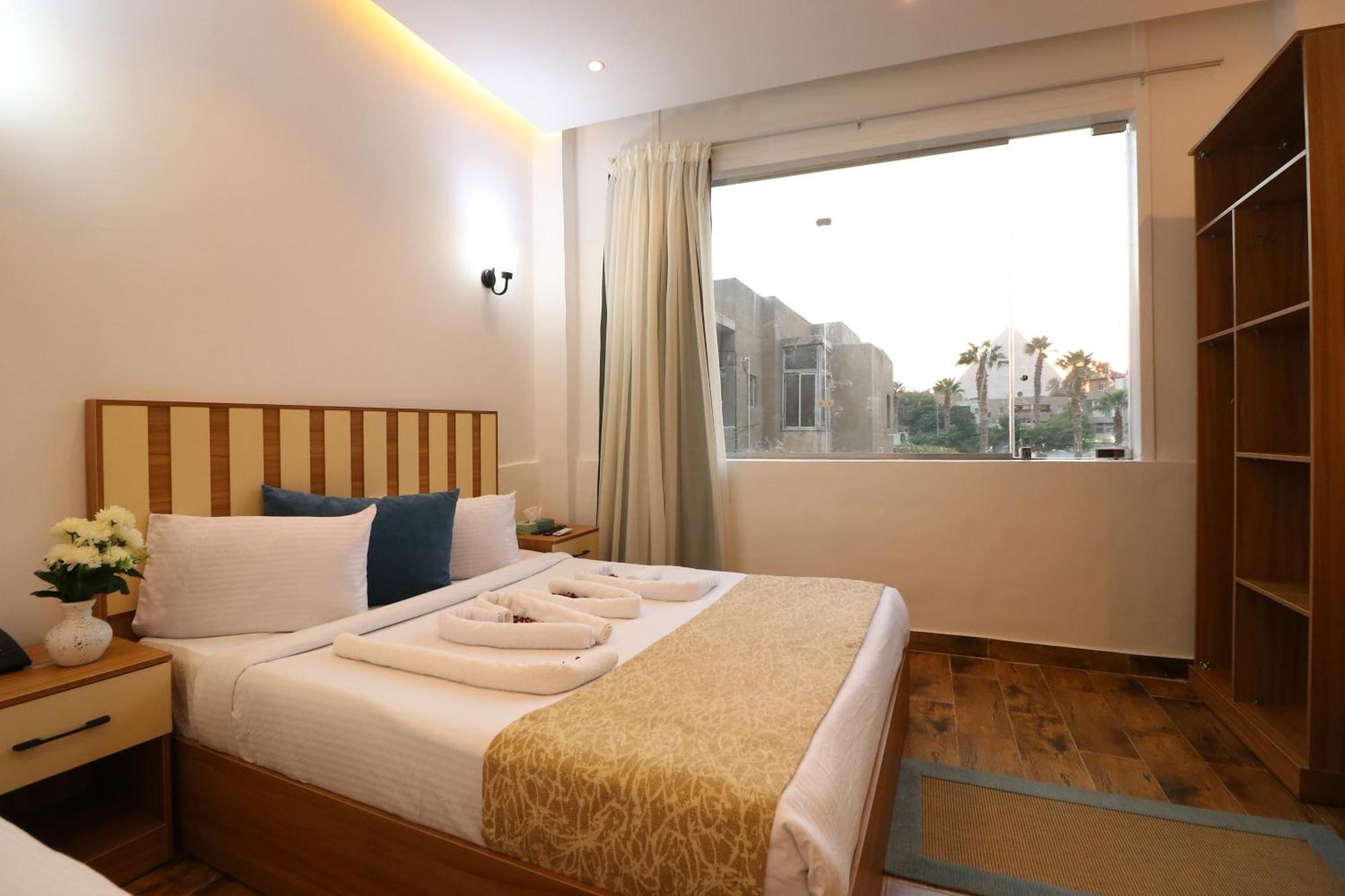 West Pyramids Hotel Kafrat al Jabal Bagian luar foto