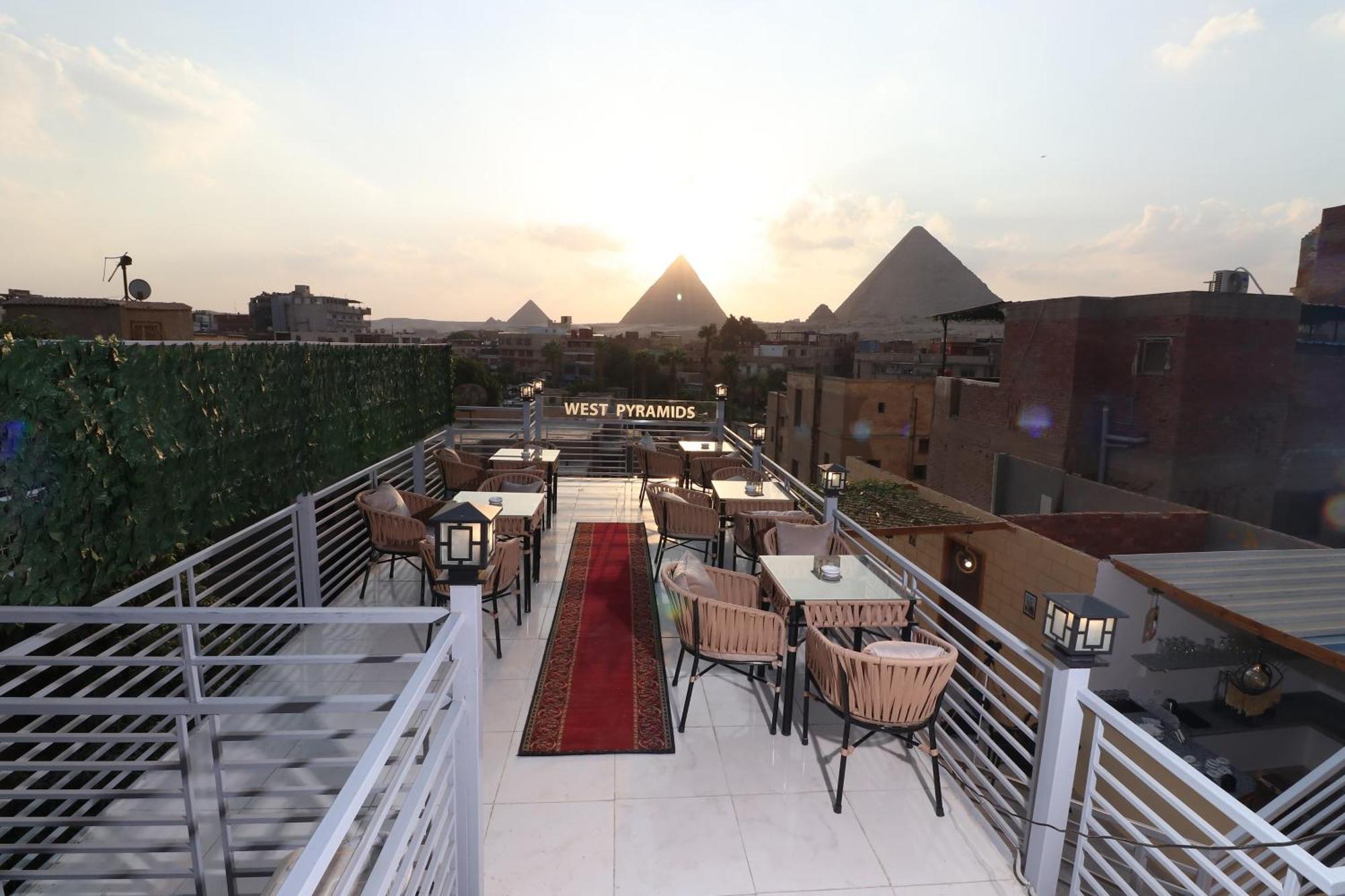 West Pyramids Hotel Kafrat al Jabal Bagian luar foto