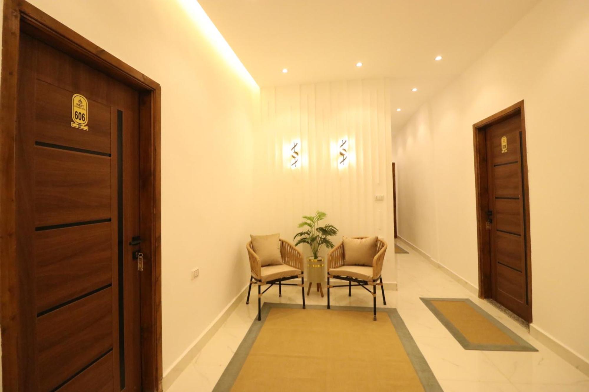 West Pyramids Hotel Kafrat al Jabal Bagian luar foto